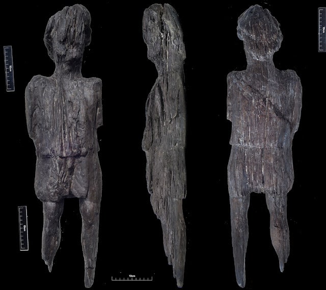 Roman Wooden Statue Found newstamilonline