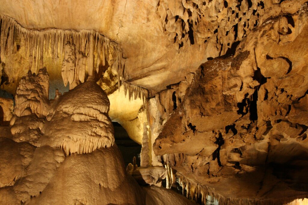 Largest Cave in the World 